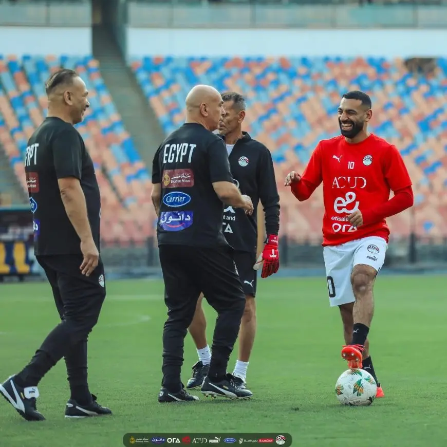 شوبير: حسام حسن هاجم محمد صلاح قبل توليه تدريب المنتخب..«الأراء تتغير»