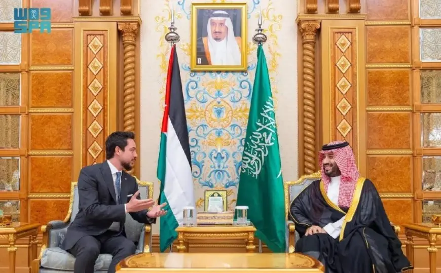 الأمير محمد بن سلمان وولي عهد الأردن يستعرضان العلاقات الأخوية بين البلدين