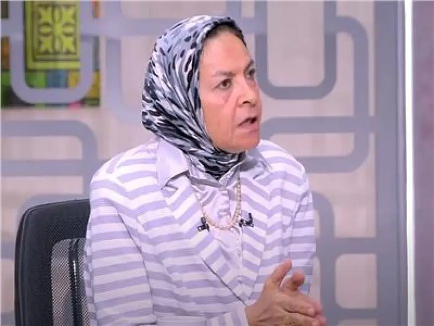 يمن الحماقي: تراجع معدلات تمكين المرأة المصرية اقتصاديًا