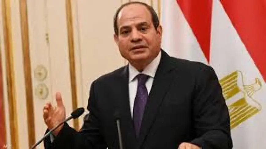 الرئيس السيسي يشيد بالجهود التي تبذلها القوات المسلحة لحماية الحدود المصرية من أي تهديدات محتملة