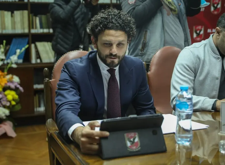 حسام غالي رئيس لبعثة الأهلي في مواجهة أورلاندو بايرتس