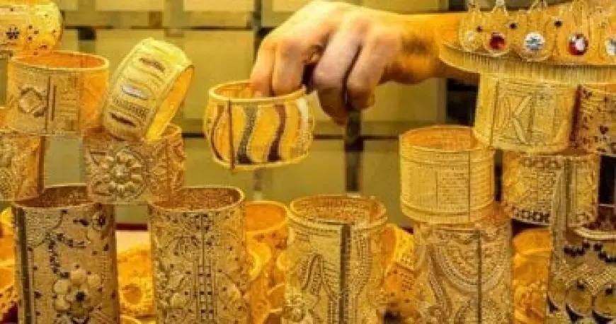 نجيب ساويرس يفاجئ الجميع.. ارتفاع أسعار الذهب وفرص الاستثمار وسط أزمات المنطقة