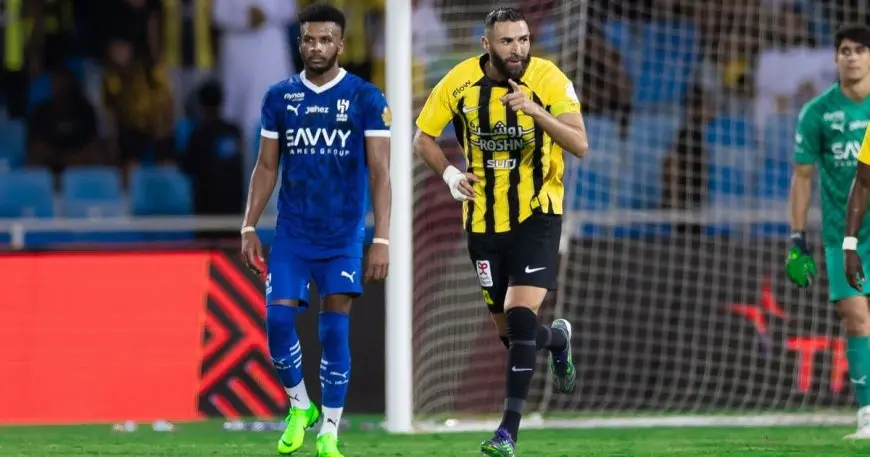 التشكيلة المتوقعة للهلال والاتحاد في الكلاسيكو.. بنزيما ضد البليهي؟