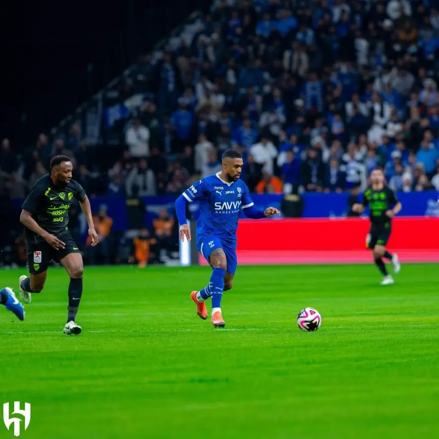 الهلال والاتحاد يلجآن إلى شوطين إضافيين بعد التعادل 1-1