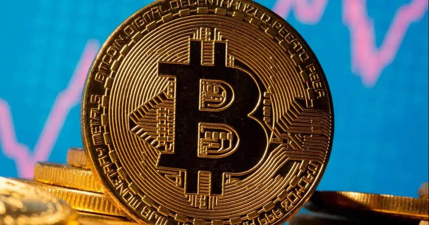 هبوط سعر البيتكوين.. يقترب من حاجز الـ 100 ألف دولار