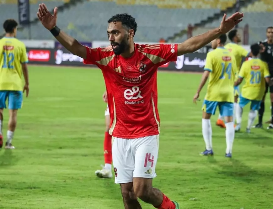 أحمد حسن مكي: فوز الأهلي على الإسماعيلي برباعية جرس إنذار لـ الزمالك