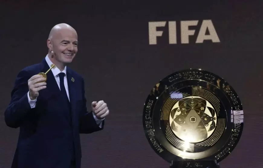 فيفا يغرّم الأهلي بسبب ميسي بعد مواجهة إنتر ميامي.. هل تعرف التفاصيل؟