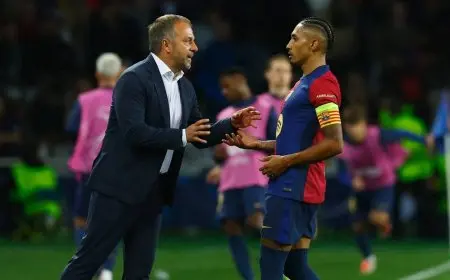 فليك يستبعد رافينيا وأراوخو من مواجهة أوساسونا