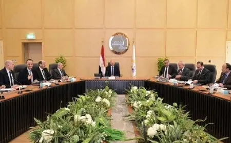 وزير النقل: خطة طموحة لتحديث أسطول شركات نقل الركاب والبضائع التابعة للوزارة