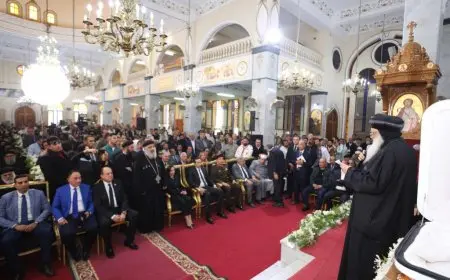 البابا تواضروس يترأس صلوات التجنيز على نيافة الأنبا باخوميوس بكرمة مارمرقس بدمنهور