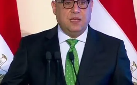 نواب وأحزاب سياسية يشاركون في وقفات تضامنية داعمة لموقف مصر الرافض لتهجير أهالي غزة