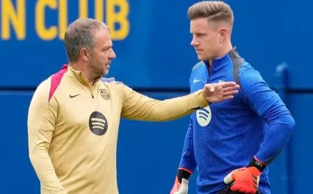 بعد 7 أشهر.. تير شتيغن يعود لتدريبات برشلونة الجماعية