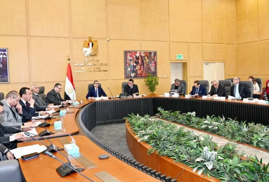 الإسكان: مد فترة الإعفاء بنسبة 70% من غرامات التأخير للمستحقات المالية للوحدات والمحال والأراضي بالمدن الجديدة