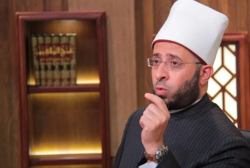 وزير الأوقاف يُشيد بمبادرة طيبة من أحد الأئمة في مراعاة خواطر الجيران واحترام المصلين