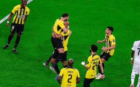 ريمونتادا مثيرة تقود الاتحاد لنهائي كأس الملك على حساب الشباب
