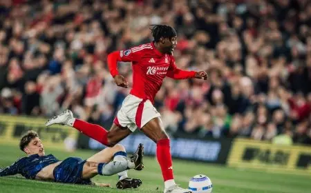 نوتنغهام فورست يُنهي صمود مانشستر يونايتد بأقدام إيلانغا