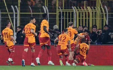 بثنائية أوسيمين.. غلطة سراي يطيح فنربخشة من كأس تركيا