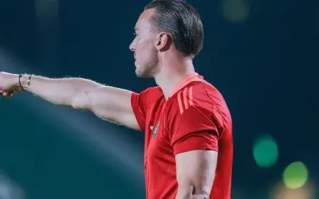 يايسله مدرب الأهلي يتحدى الاتحاد: لا نخشى أي منافس