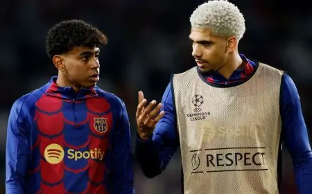 شبح الأزمة يُعرقل عقد يامال الجديد وبرشلونة قد يضحي بأراوخو