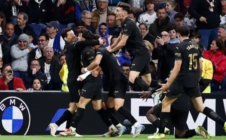 فالنسيا يصعق ريال مدريد ويقدم هدية لبرشلونة في الليغا