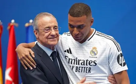 مبابي يكشف عن رسائله مع فلورنتينو بيريز: أكنُ له احتراماً كبيراً