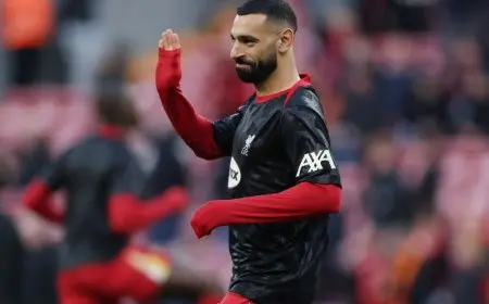 صلاح يطارد رقماً قياسياً بالدوري الإنجليزي في لقاء ليفربول وفولهام