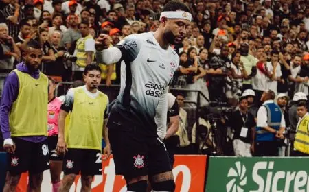 بسبب عقوبة الوقوف على الكرة.. ديباي يفتح النار على الاتحاد البرازيلي