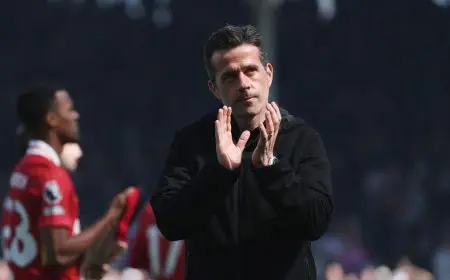 مدرب فولهام سعيد بـ”فوز عظيم” على ليفربول في “موسم رائع”