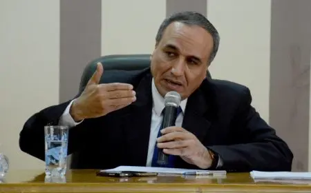 عبدالمحسن سلامة يعزي خالد البلشي نقيب الصحفيين في وفاة شقيقته