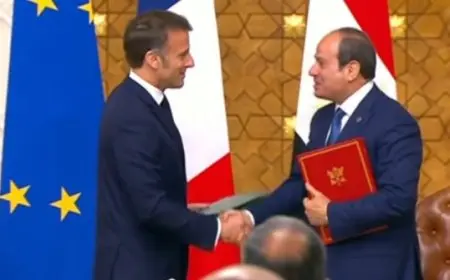 السيسي وماكرون يوقعان إعلانا لترفيع العلاقات إلى مستوى الشراكة الاستراتيجية