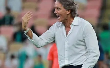 مانشيني يعود للملاعب من بوابة الدرجة الثانية الإيطالية