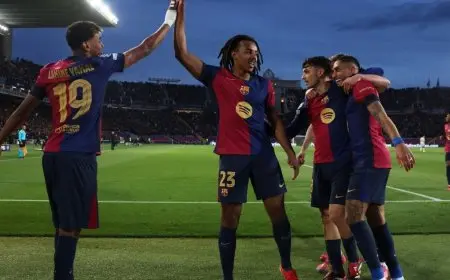 التشكيلة المتوقعة لبرشلونة أمام دورتموند: العودة إلى الجذور