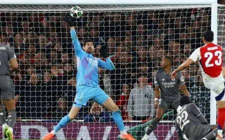 كورتوا يستمر في تحقيق الأرقام القياسية رغم ثلاثية أرسنال