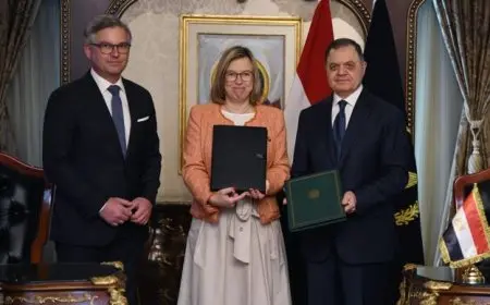 وزير الداخلية يناقش سبل التعاون مع مفوض الهجرة الأوروبي ومديرة وكالة اليوروبول