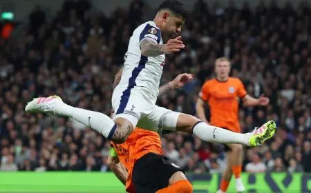 توتنهام يتعادل مع أينتراخت فرانكفورت في الدوري الأوروبي