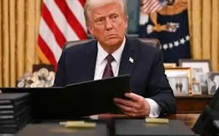 خبير اقتصادي: ترامب يسعى لإجبار العالم على تسديد ديون أمريكا ومنع إفلاسها