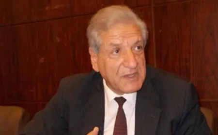 فخري الفقي يكشف عن التكلفة المالية السنوية المبدئية لاستضافة مصر لحوالي 9 ملايين سائح