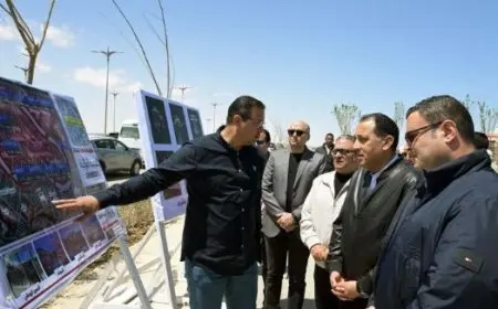 رئيس الوزراء يزور المدينة التراثية ويوقع عقودًا مع شركات عالمية لإدارة الشقق الفندقية في المشروع