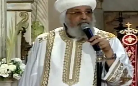 البابا تواضروس يقود قداس أحد الشعانين في بطريركية الإسكندرية بحضور كبير