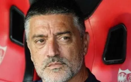 إشبيلية يقرر إنهاء تدريب غارسيا بيمينتا بعد الهزيمة الرابعة على التوالي