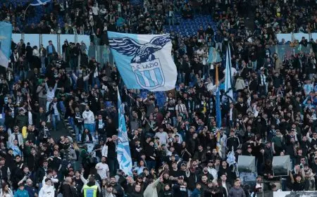 الشرطة تتدخل لتفادي اشتباكات بين مشجعي لاتسيو وروما قبيل الديربي