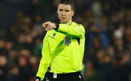 حكم فرنسي يدير مباراة ريال مدريد أمام أرسنال في دوري أبطال أوروبا