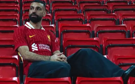 بمناسبة تجديد عقده مع ليفربول.. محمد صلاح يقدّم الهدايا لزملائه في الفريق