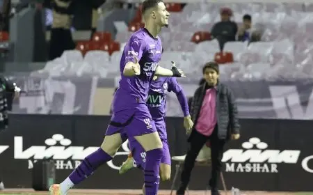 الإصابات تبعد الحمدان عن الهلال لمدة 10 أيام