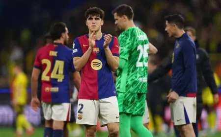 كوبارسي يتقبل الهزيمة أمام دورتموند ويشيد بـ “عائلة برشلونة”