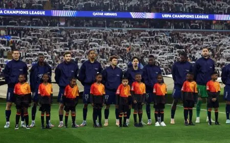 أستون فيلا يوضح سبب عزف نشيد الدوري الأوروبي بدلاً من دوري أبطال أوروبا