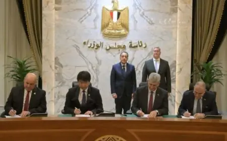 مدبولي يشارك في توقيع مجموعة من العقود مع مقاول الائتلاف المصري الصيني المشترك