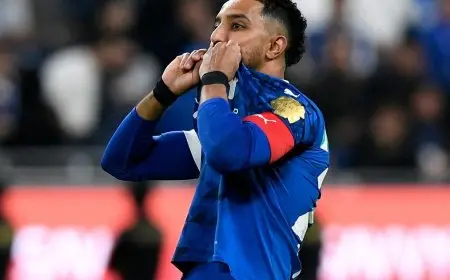 سالم الدوسري يُؤكد ولاءه للهلال ويسعى لإنهاء الجدل المحيط به