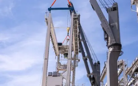 ميناء دمياط يستقبل 10 أوناش جديدة لخدمة محطة حاويات تحيا مصر 1