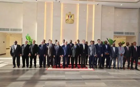 وزير العدل يكرم وفدًا قضائيًا صوماليًا بعد نجاحه في البرنامج التدريبي بمركز الدراسات القضائية